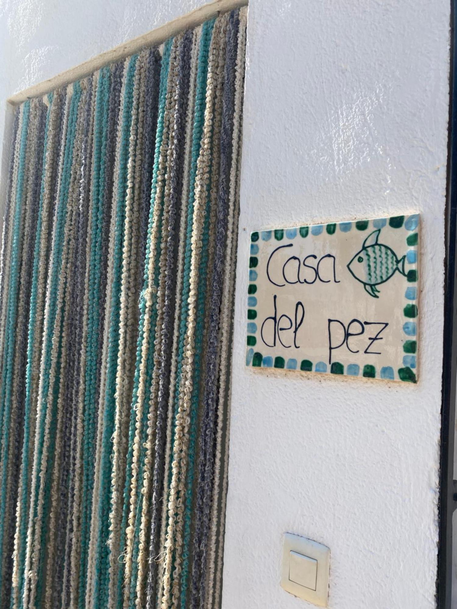 Casa Del Pez Vivienda A Pie De Calle En Agua Amarga A 250 Metros De La Playa Eksteriør bilde